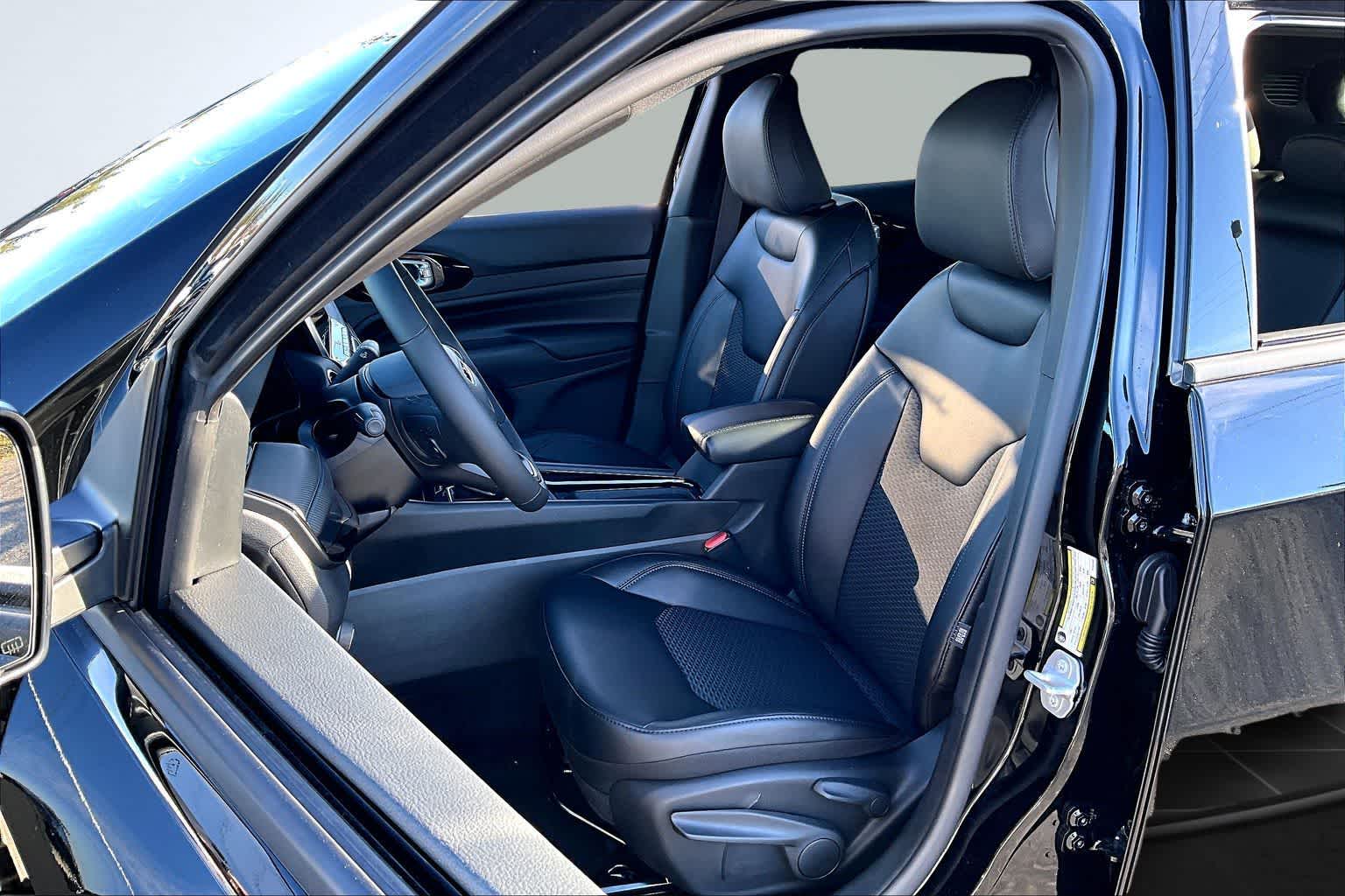 Thumbnail: 2026 Jeep Compass - 11