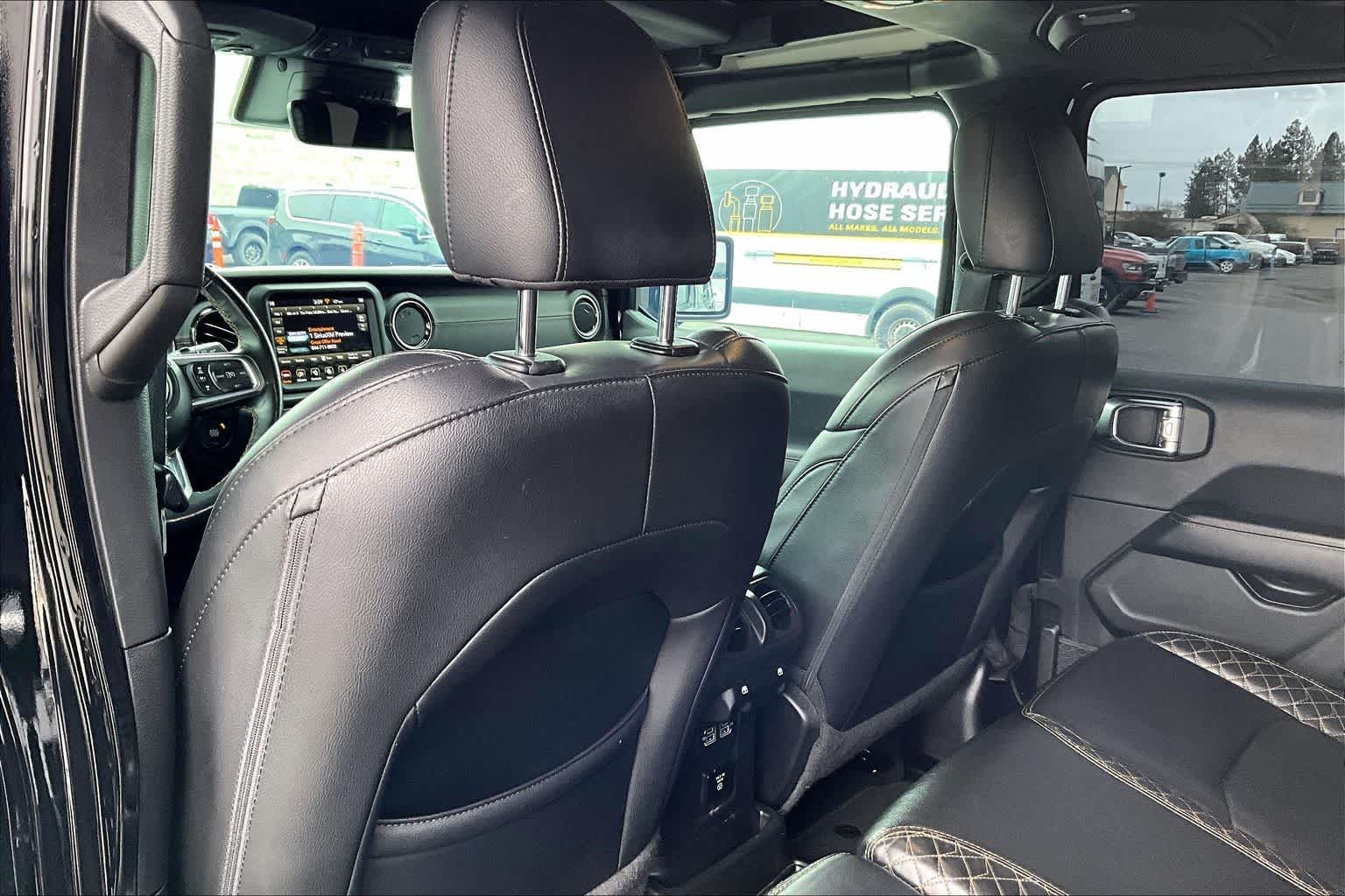 Thumbnail: 2022 Jeep Wrangler - 12