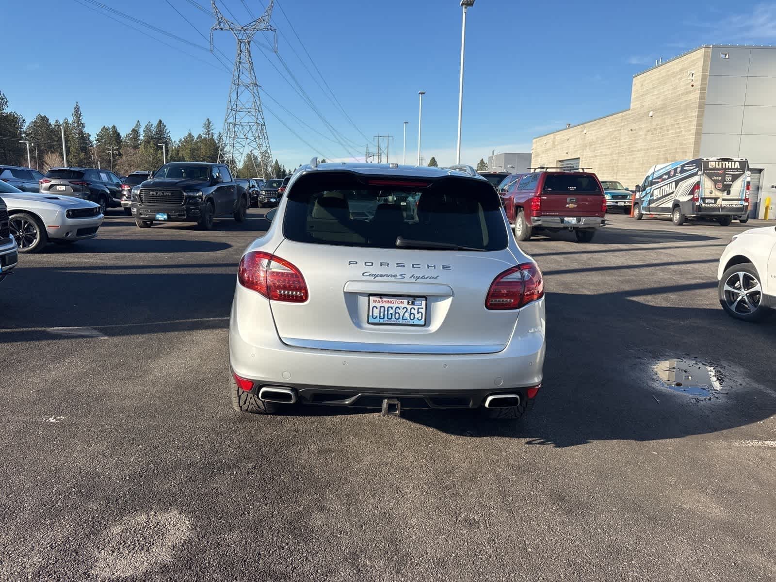 Thumbnail: 2012 Porsche Cayenne - 6