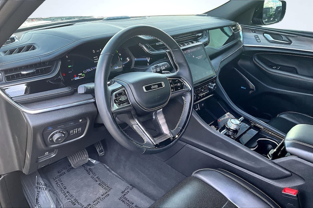 Used 2023 Jeep Grand Cherokee 4xe Overland SUV