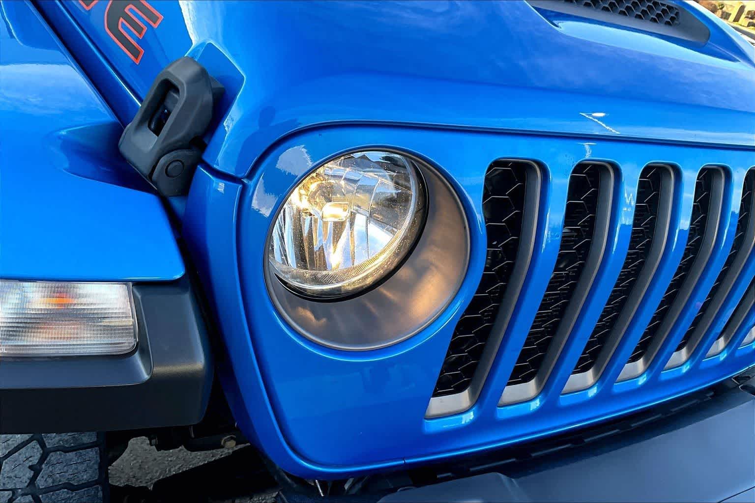 Thumbnail: 2022 Jeep Gladiator - 31