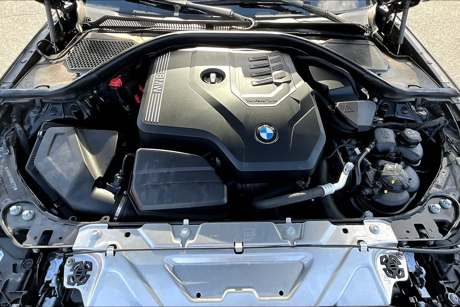 Thumbnail: 2024 BMW 3 Series - 8