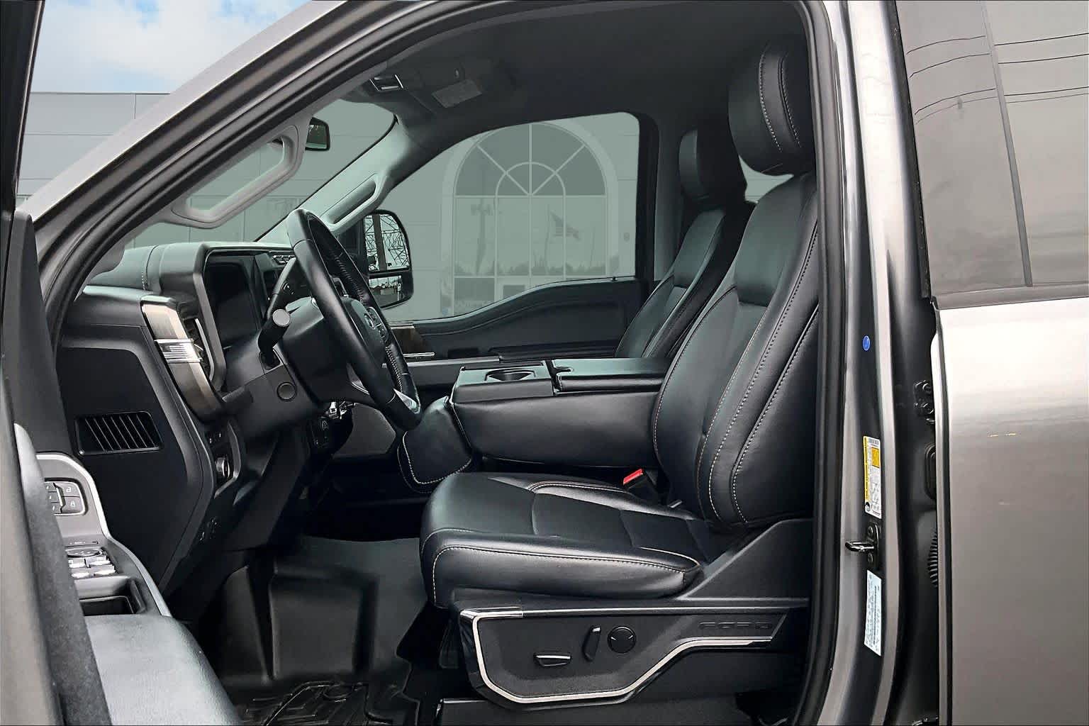 Thumbnail: 2024 Ford Econoline - 11