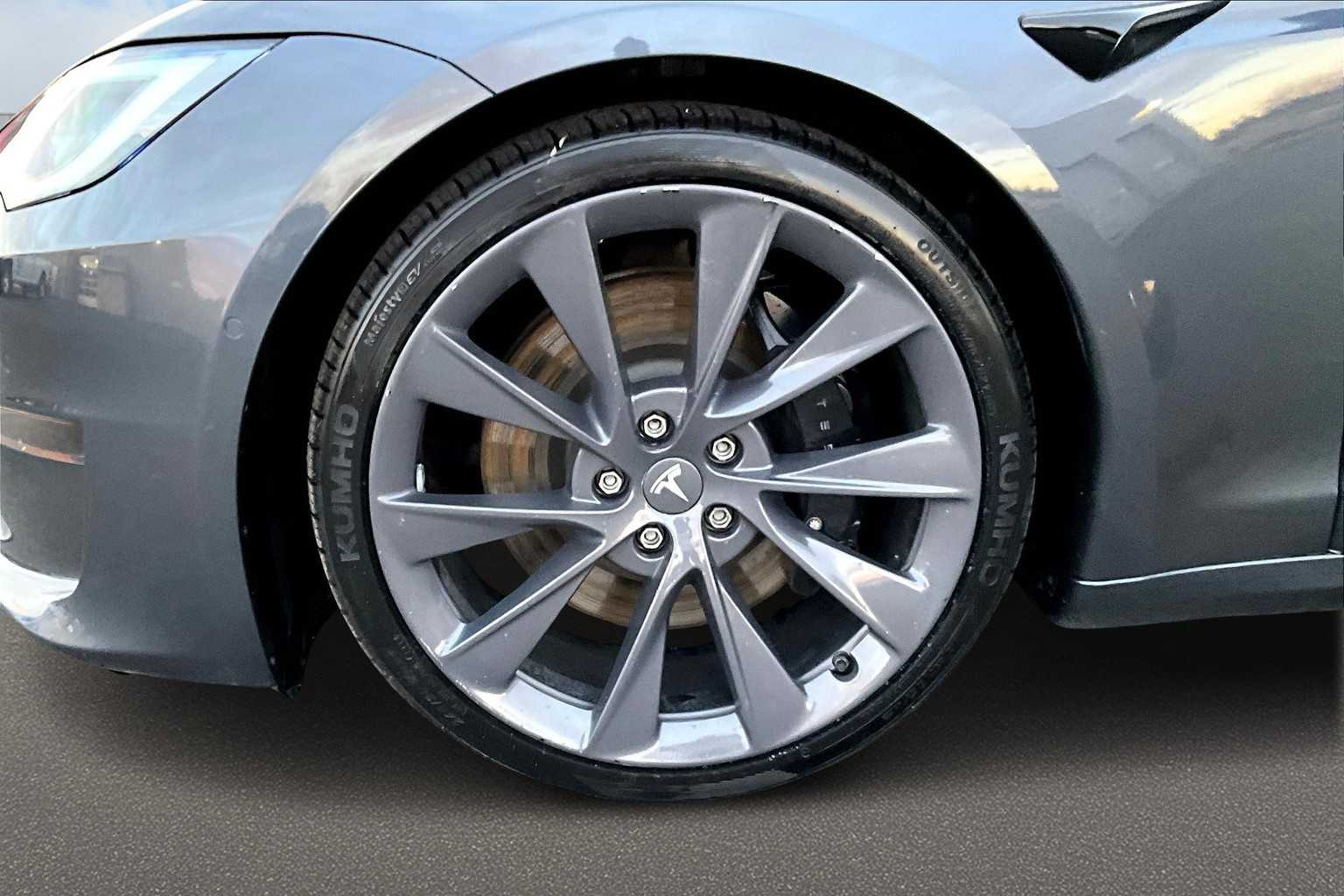 Thumbnail: 2022 Tesla Model S - 8