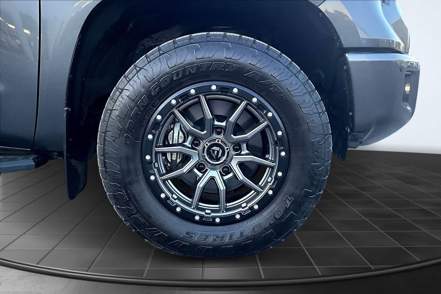 Thumbnail: 2021 Toyota Tundra - 34