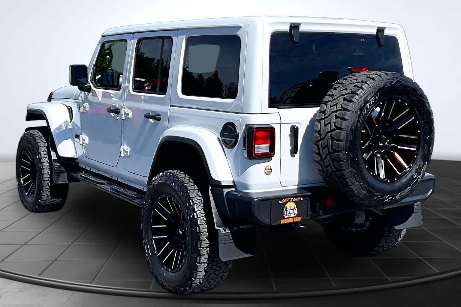 Thumbnail: 2023 Jeep Wrangler - 3