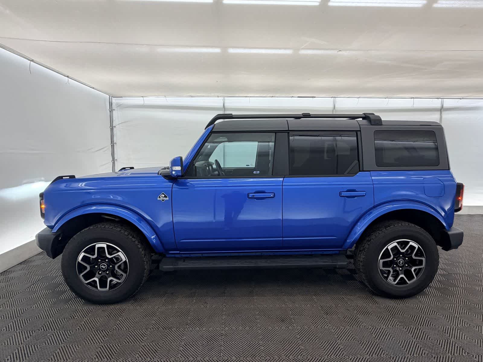 Thumbnail: 2024 Ford Bronco - 3