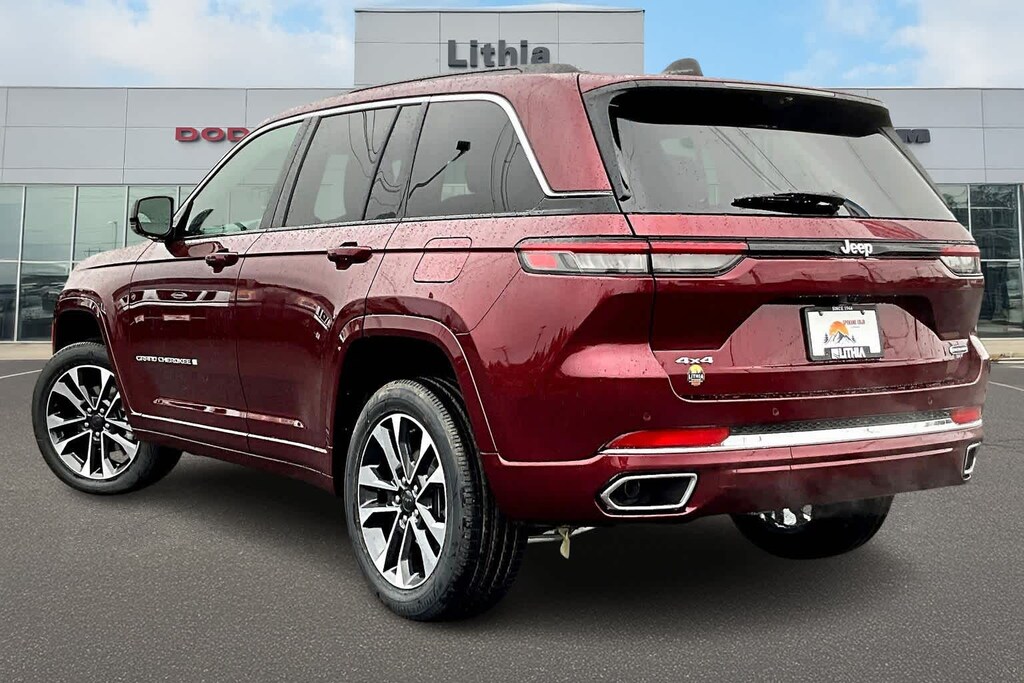 New 2025 Jeep Grand Cherokee Overland Sport Utility