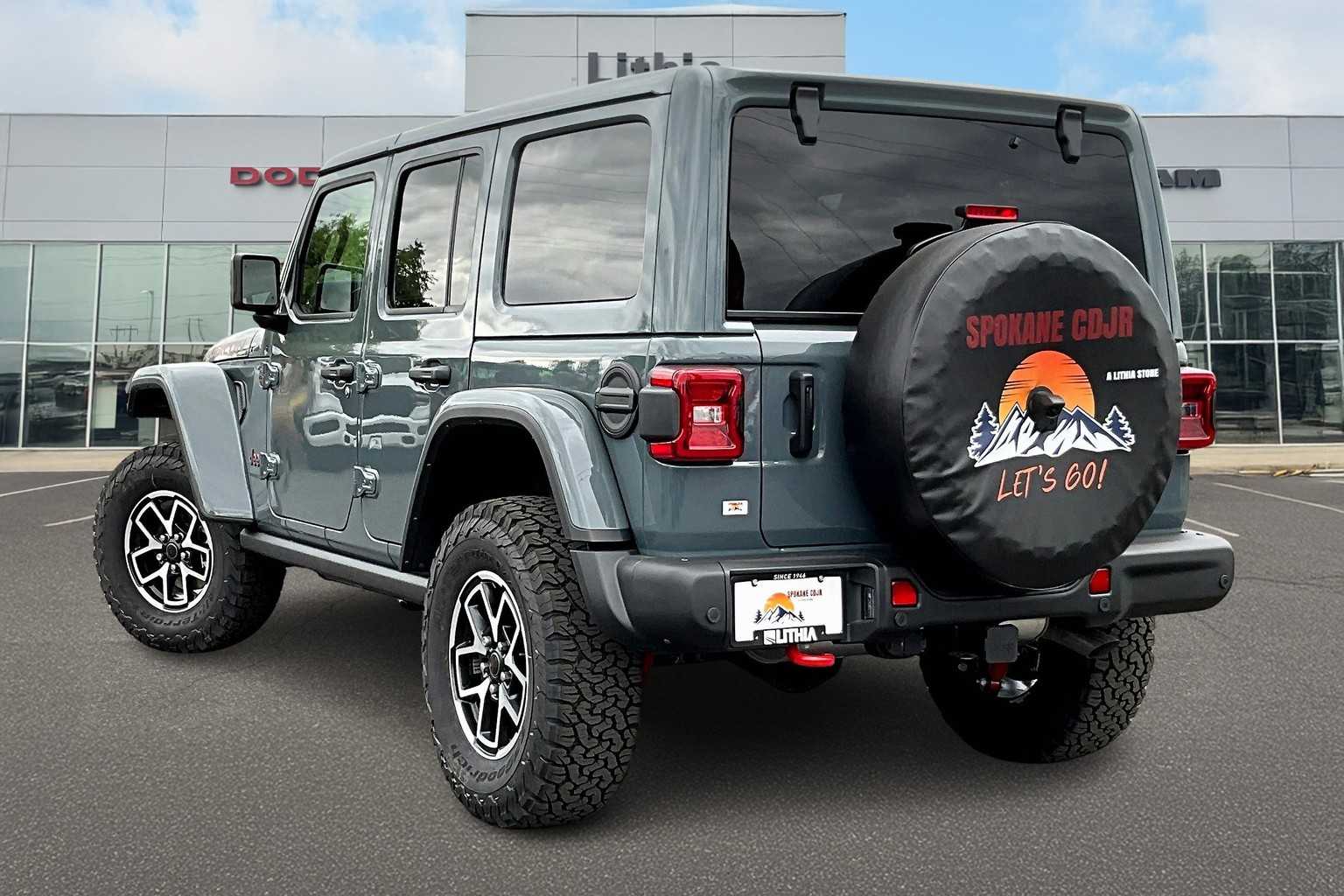 Thumbnail: 2025 Jeep Wrangler - 4