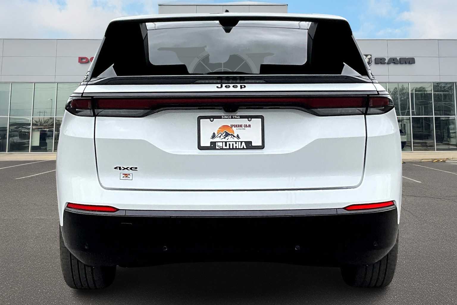 Thumbnail: 2025 Jeep Wagoneer S - 5