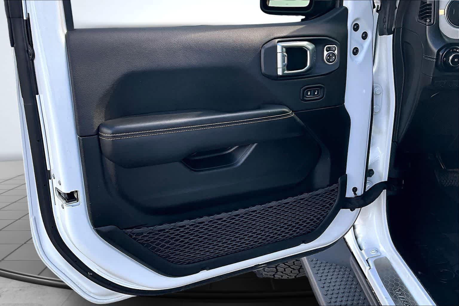 Thumbnail: 2024 Jeep Wrangler - 28