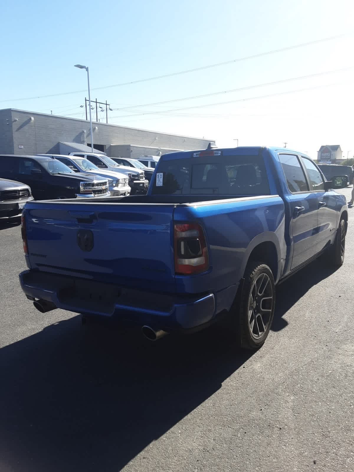 2015 Ram 1500 Laramie photo 4