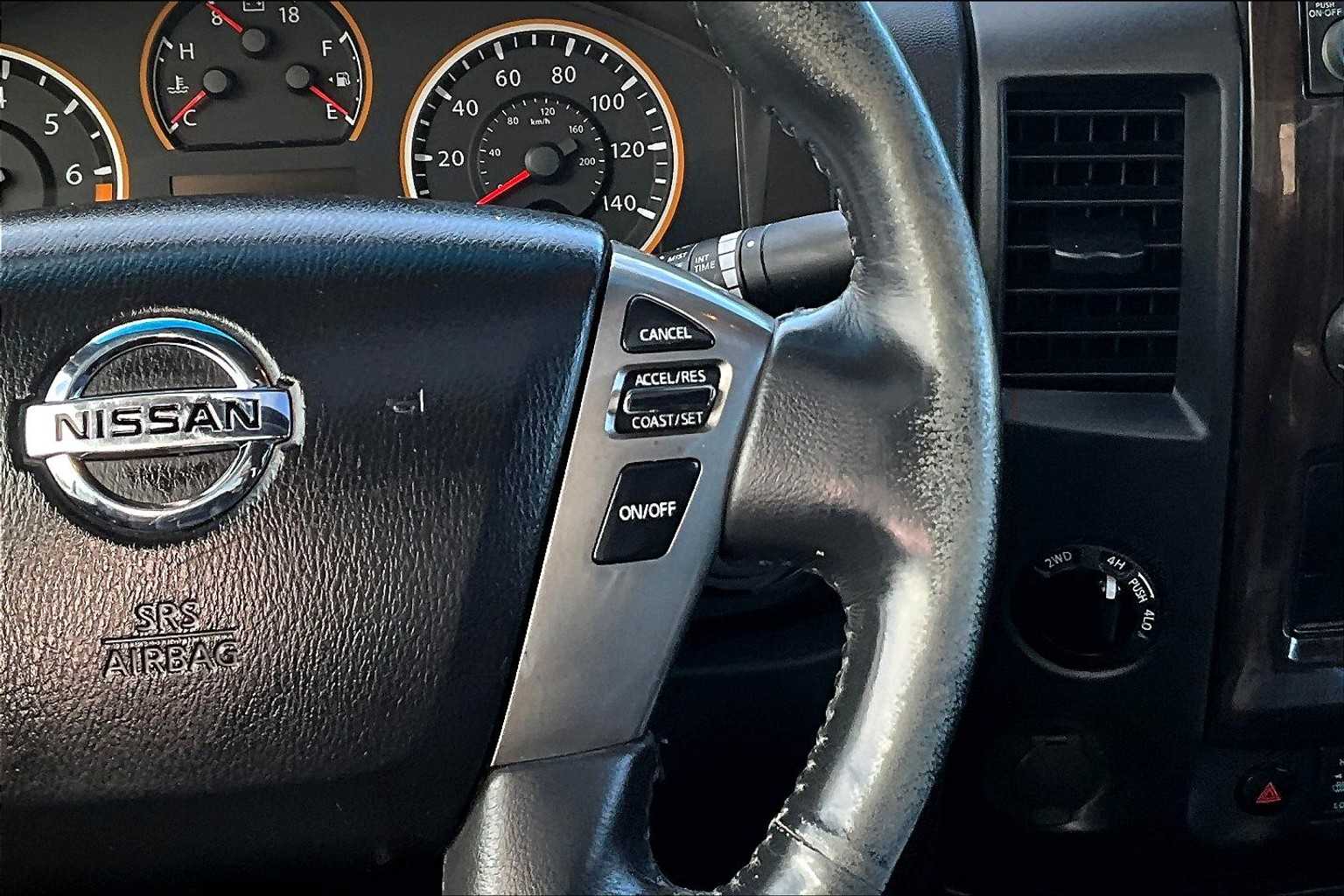 Thumbnail: 2014 Nissan Titan - 26