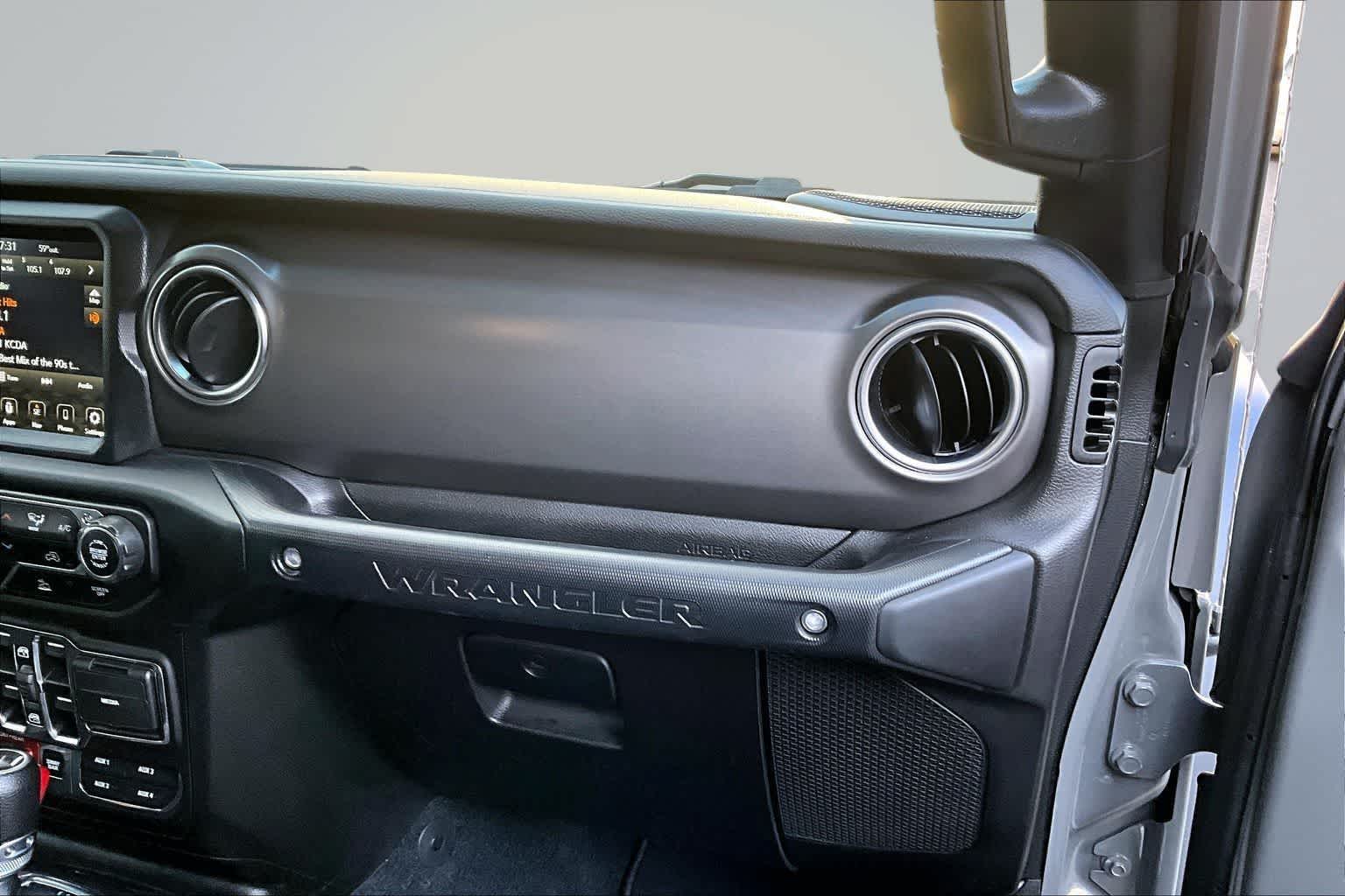 Thumbnail: 2023 Jeep Wrangler - 23