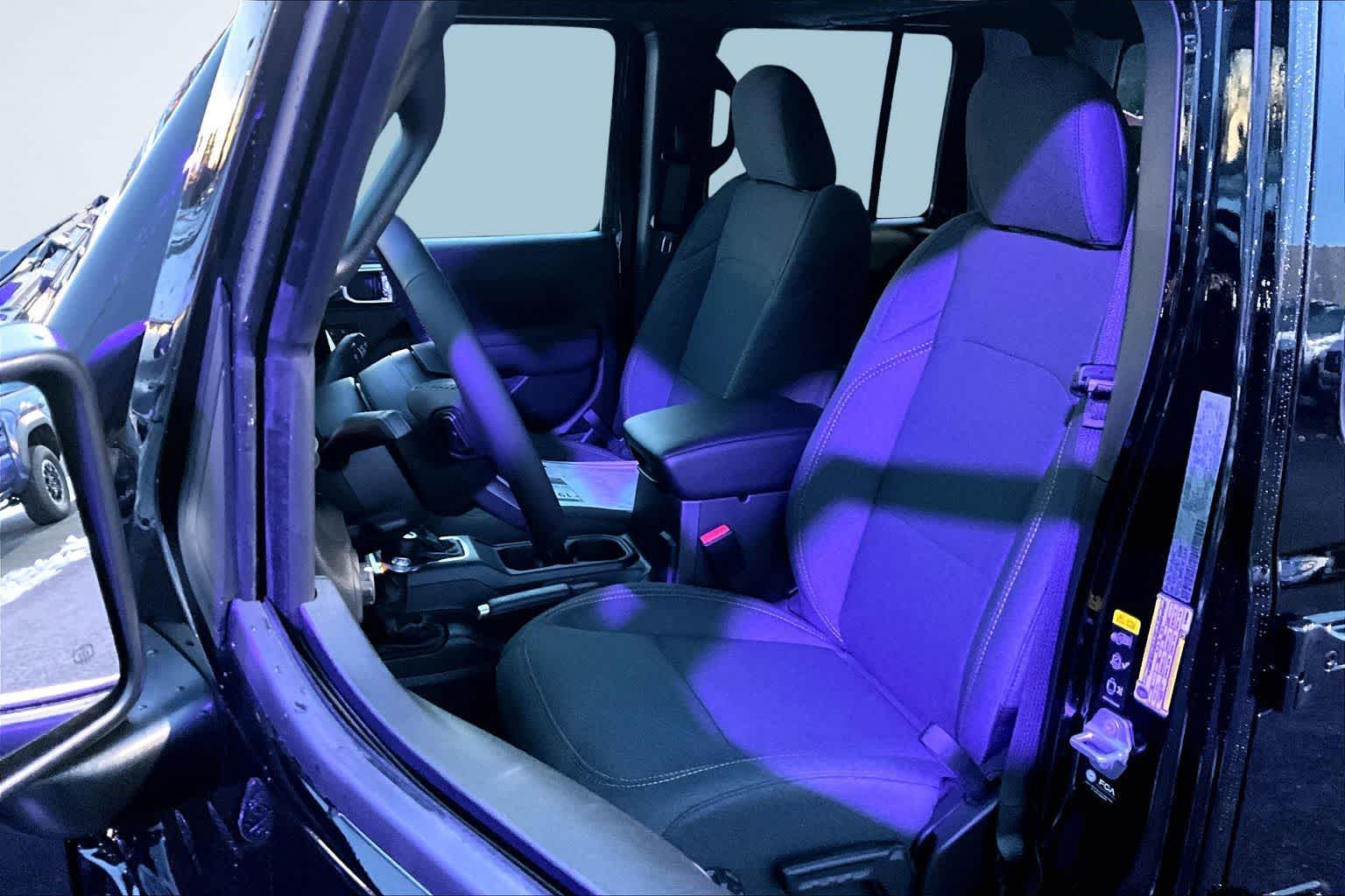 Thumbnail: 2026 Jeep Gladiator - 11