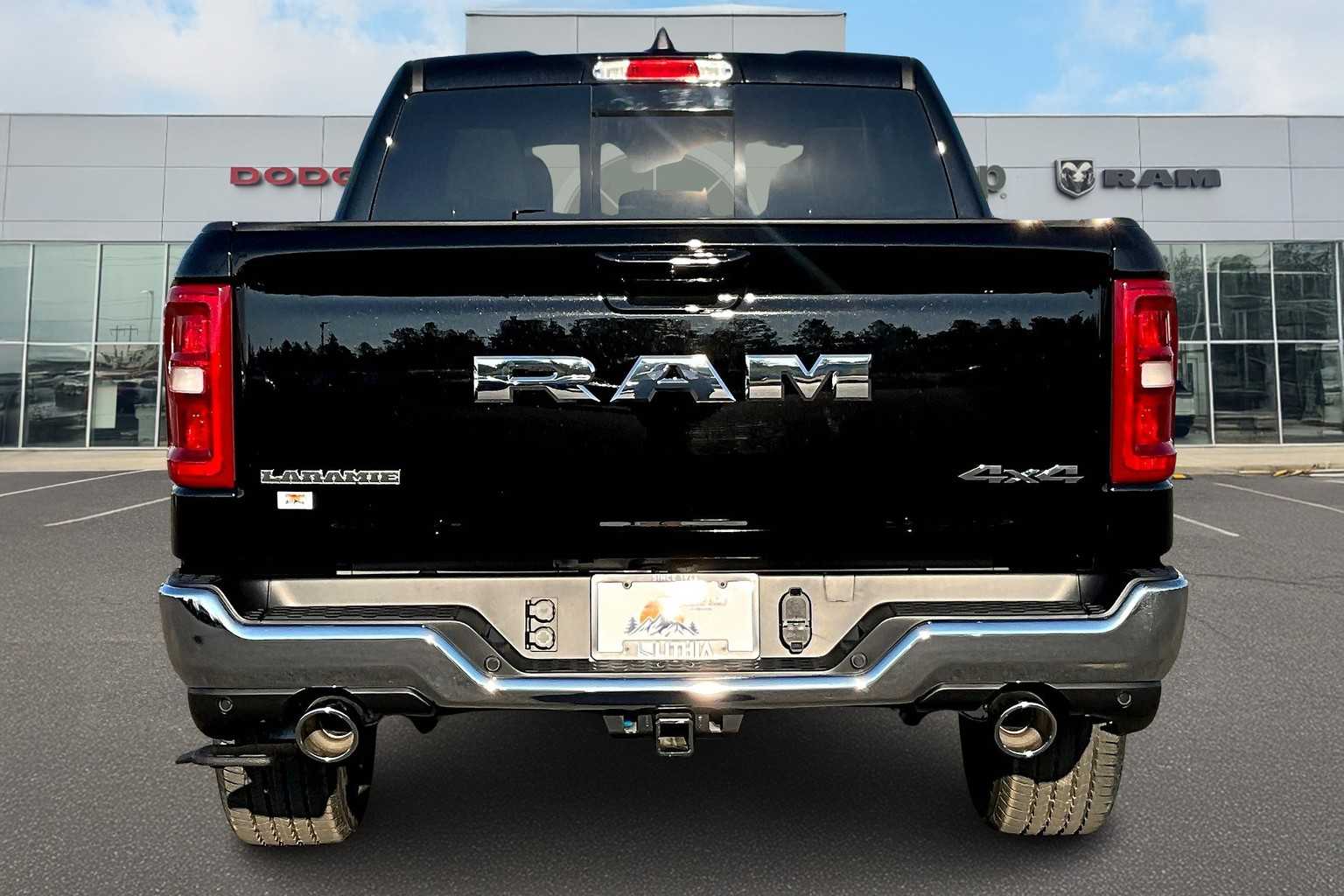 Thumbnail: 2026 RAM 1500 - 5