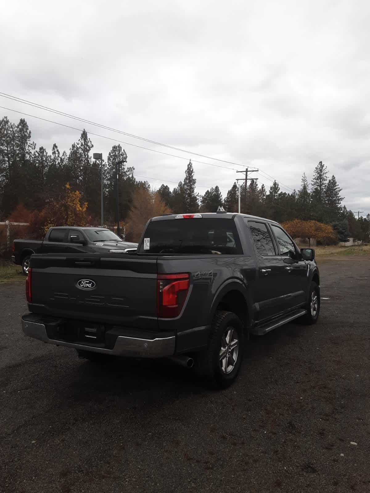 2024 Ford F-150 XLT photo 3