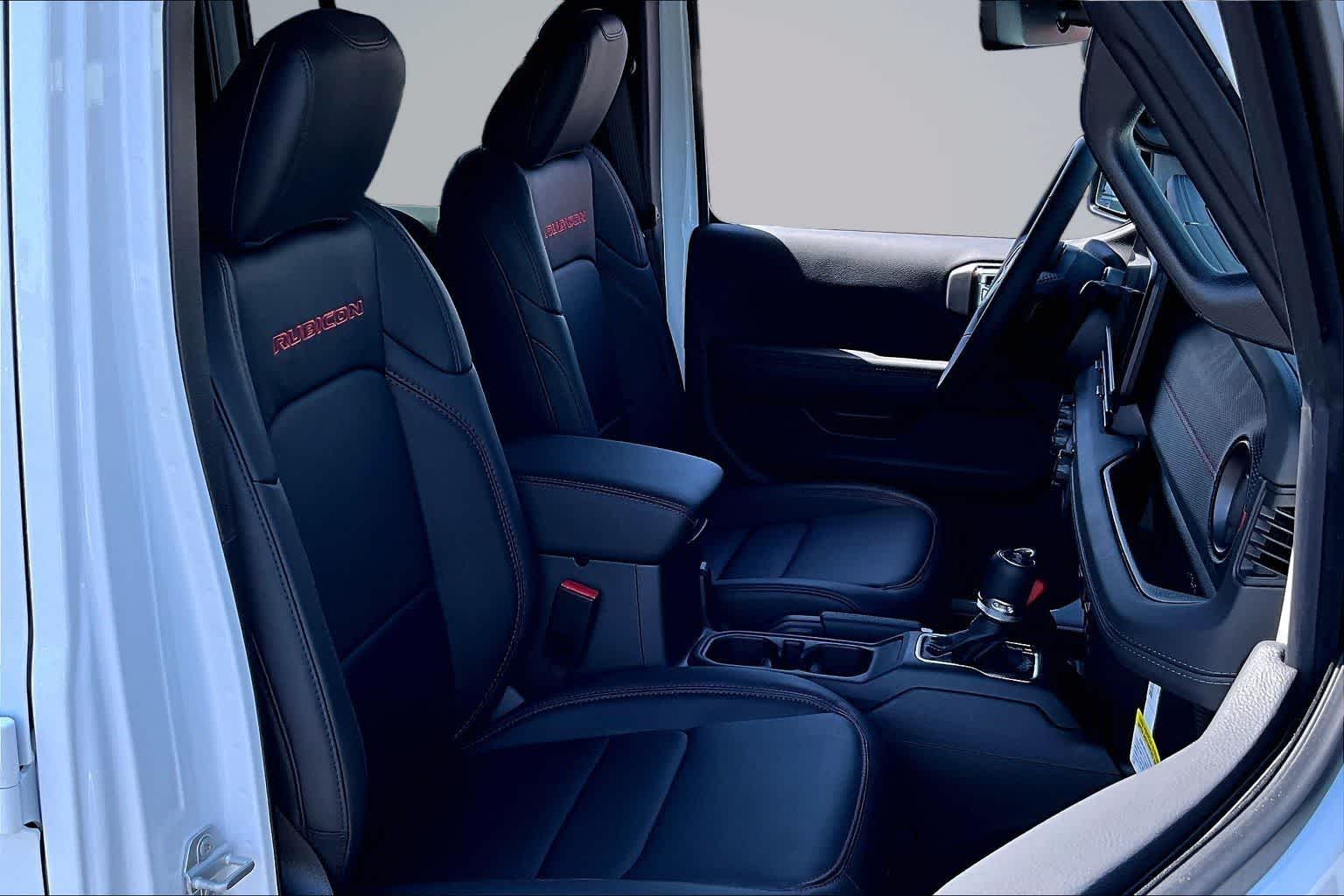 Thumbnail: 2026 Jeep Wrangler - 14