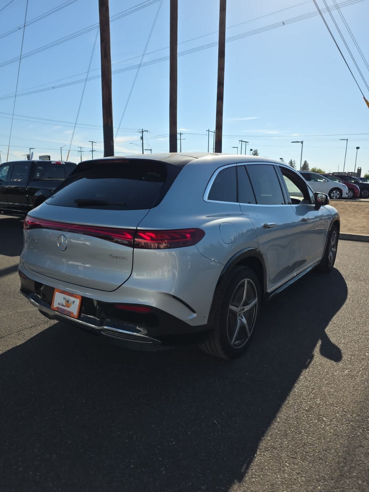 2023 Mercedes Benz EQS SUV 450 4MATIC photo 4