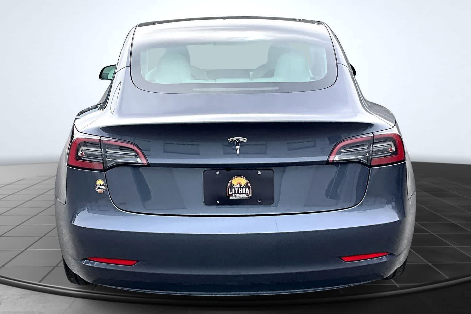Thumbnail: 2023 Tesla Model 3 - 5