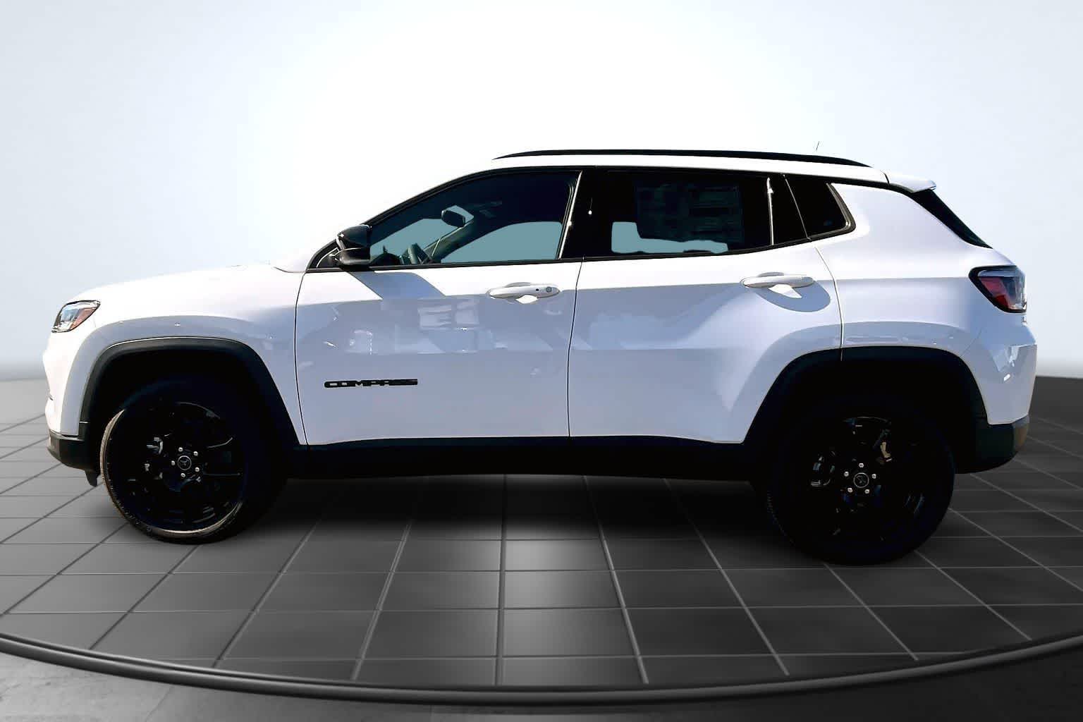 Thumbnail: 2026 Jeep Compass - 3