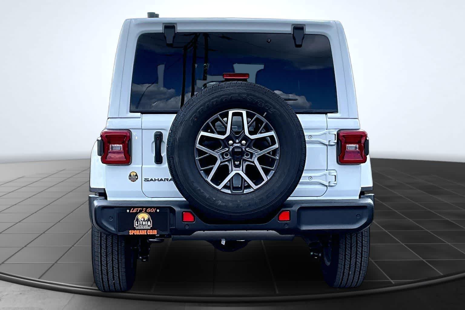 Thumbnail: 2026 Jeep Wrangler - 5