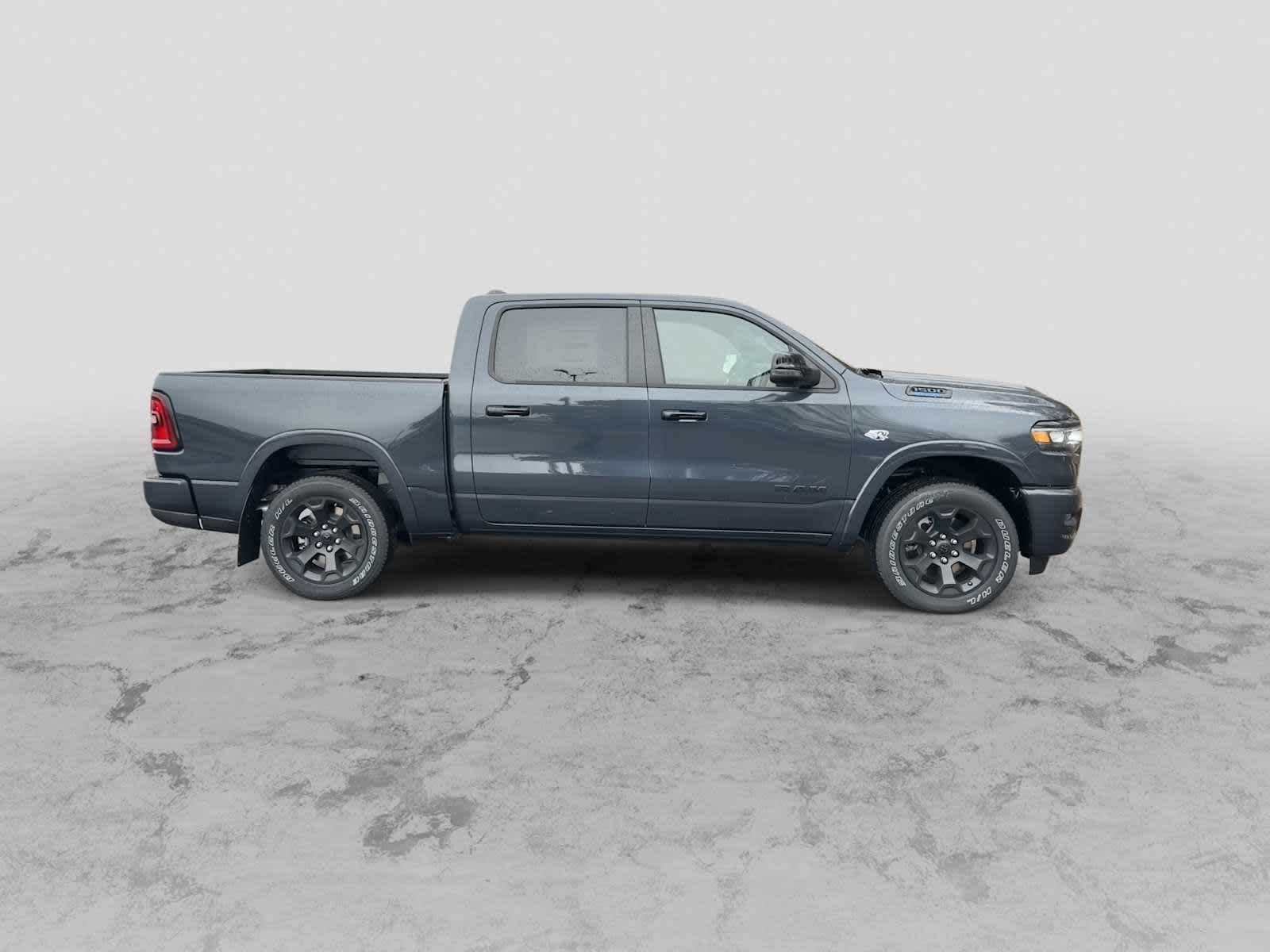 Thumbnail: 2026 RAM 1500 - 8