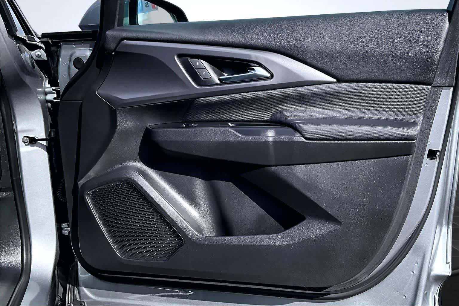 Thumbnail: 2025 Chevrolet Equinox - 29