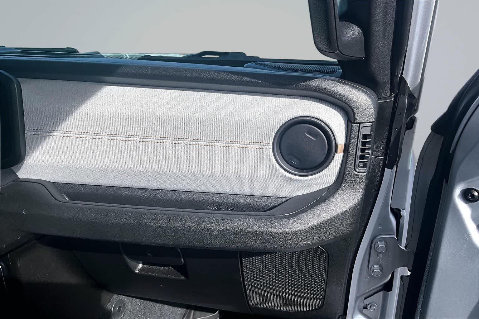 Thumbnail: 2024 Jeep Wrangler - 24
