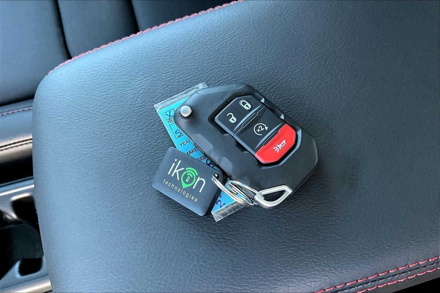 Thumbnail: 2025 Jeep Gladiator - 21