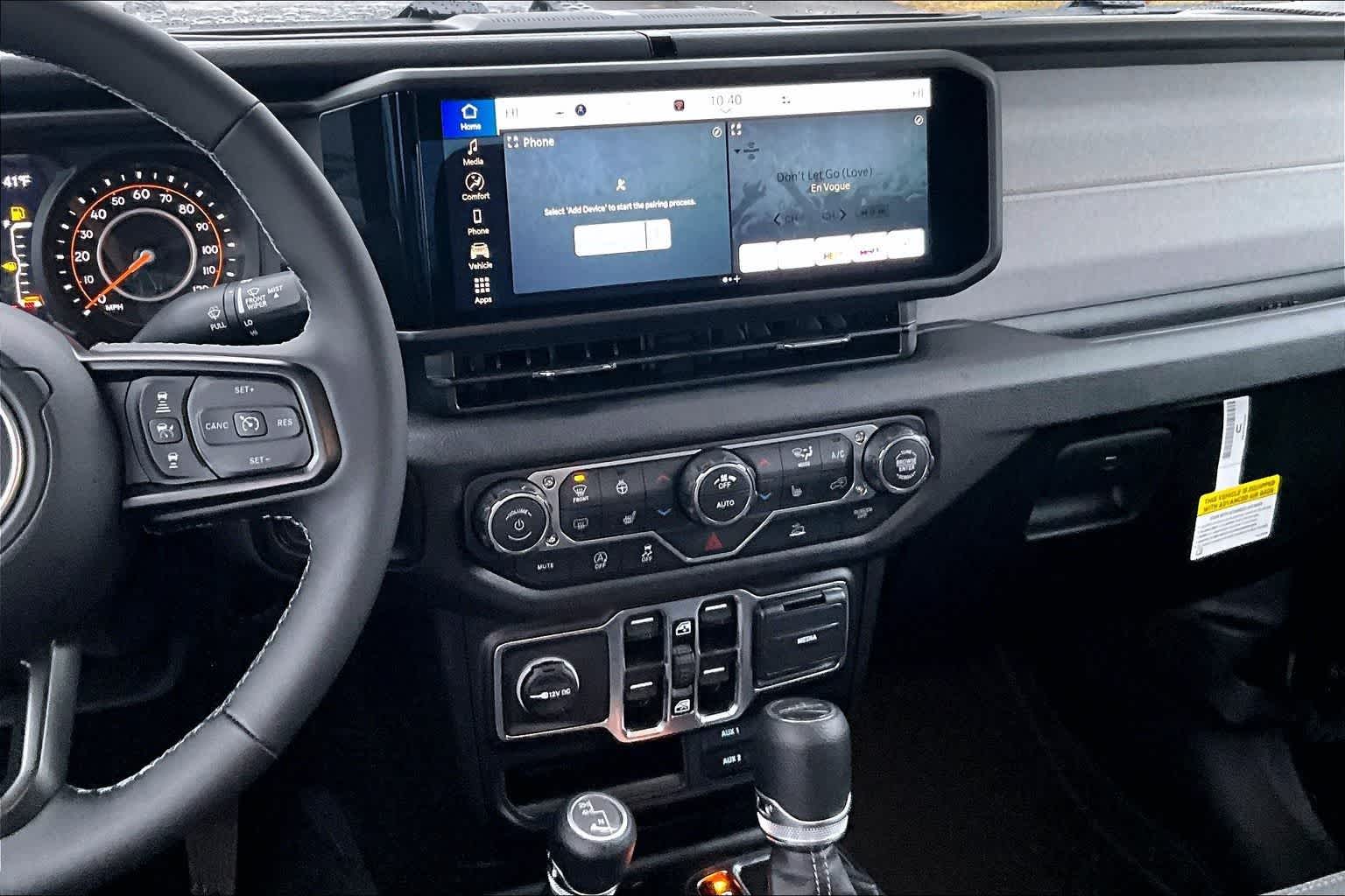 Thumbnail: 2026 Jeep Gladiator - 16