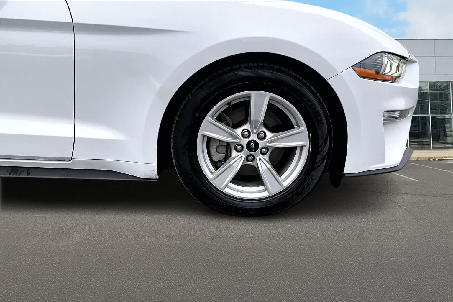 Thumbnail: 2022 Ford Mustang - 33