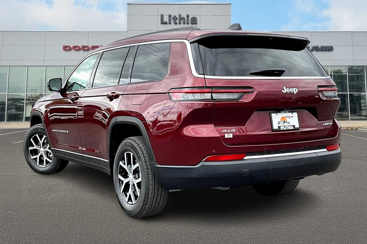 Thumbnail: 2025 Jeep Grand Cherokee L - 4