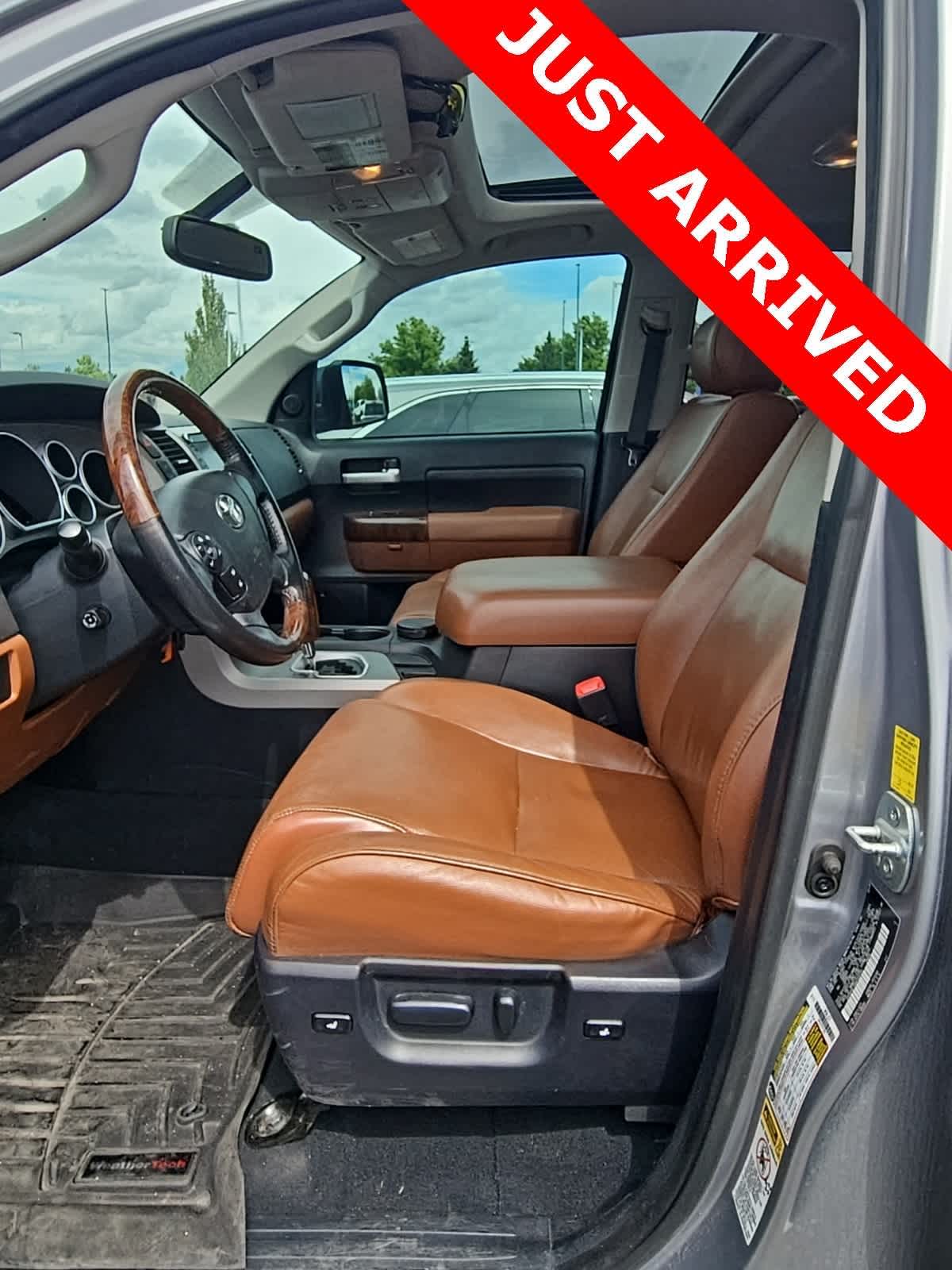 Thumbnail: 2010 Toyota Tundra - 6