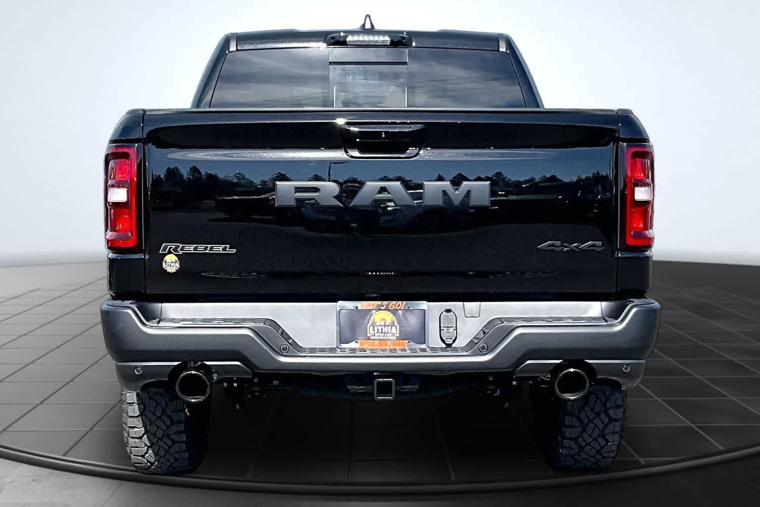 Thumbnail: 2026 RAM 1500 - 5