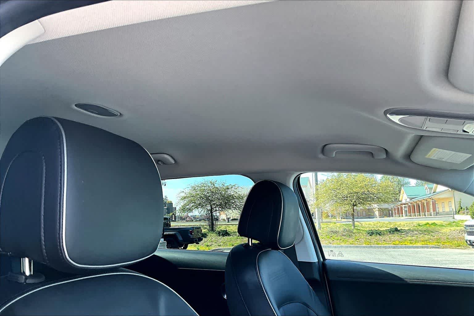 Thumbnail: 2023 Hyundai Ioniq 5 - 30