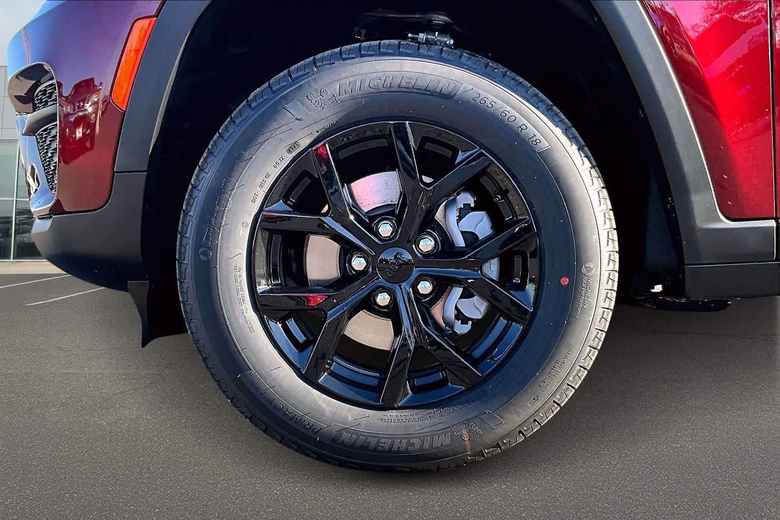 Thumbnail: 2025 Jeep Grand Cherokee - 8