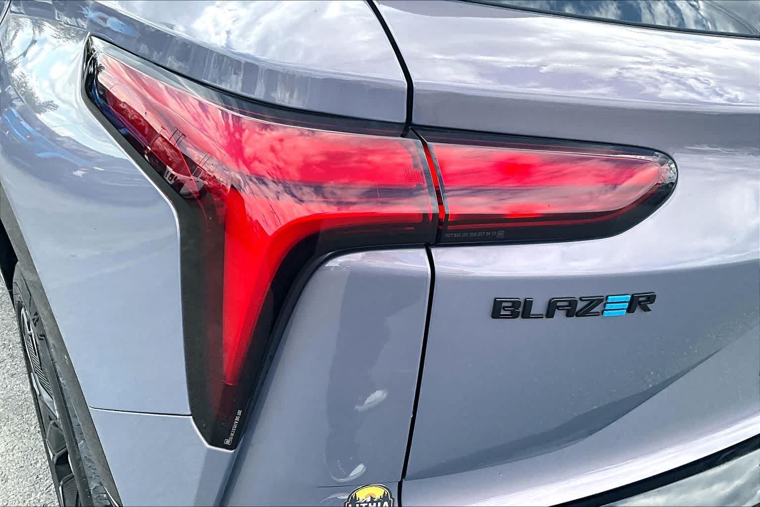 Thumbnail: 2024 Chevrolet Blazer EV - 32