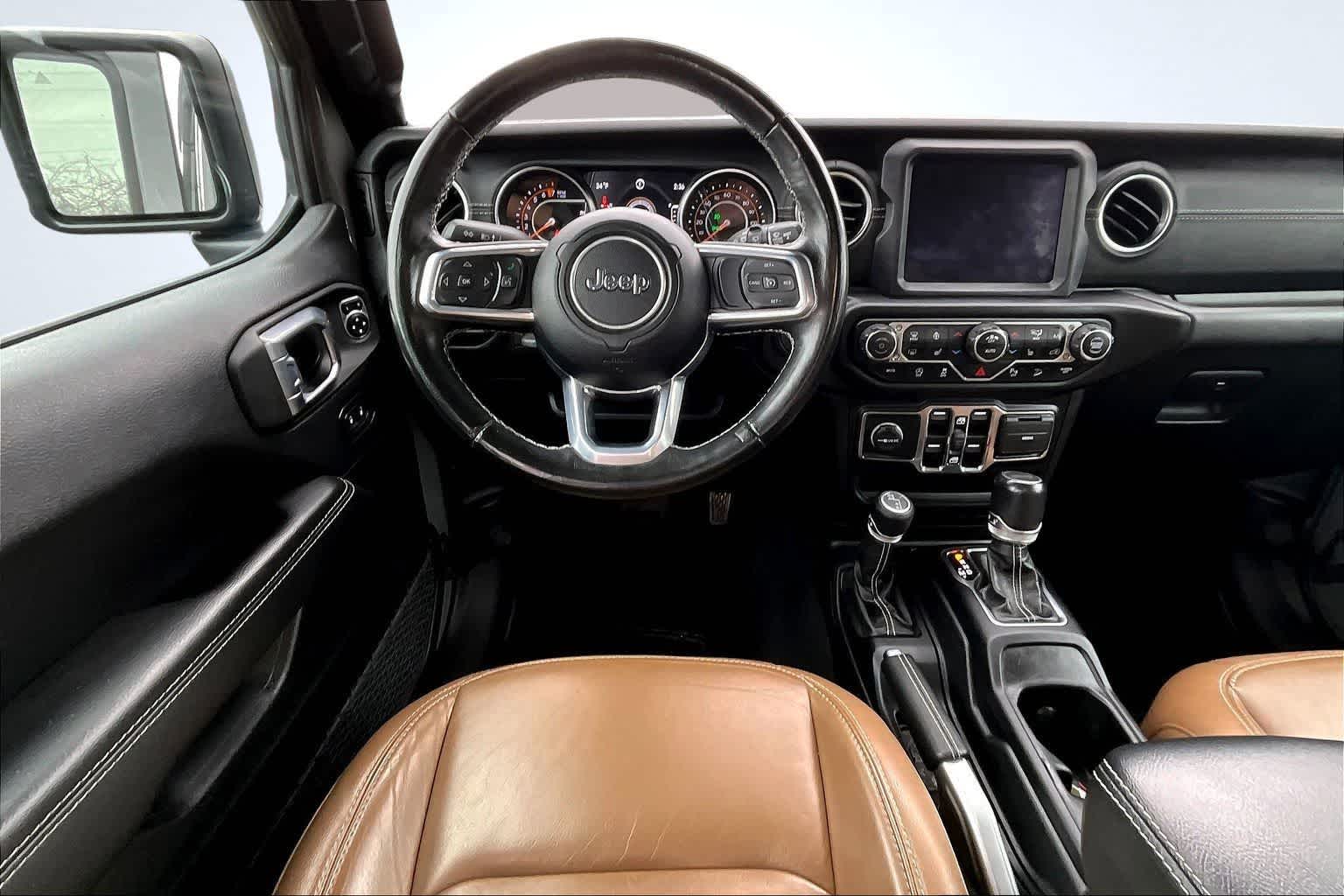 Thumbnail: 2021 Jeep Wrangler - 15