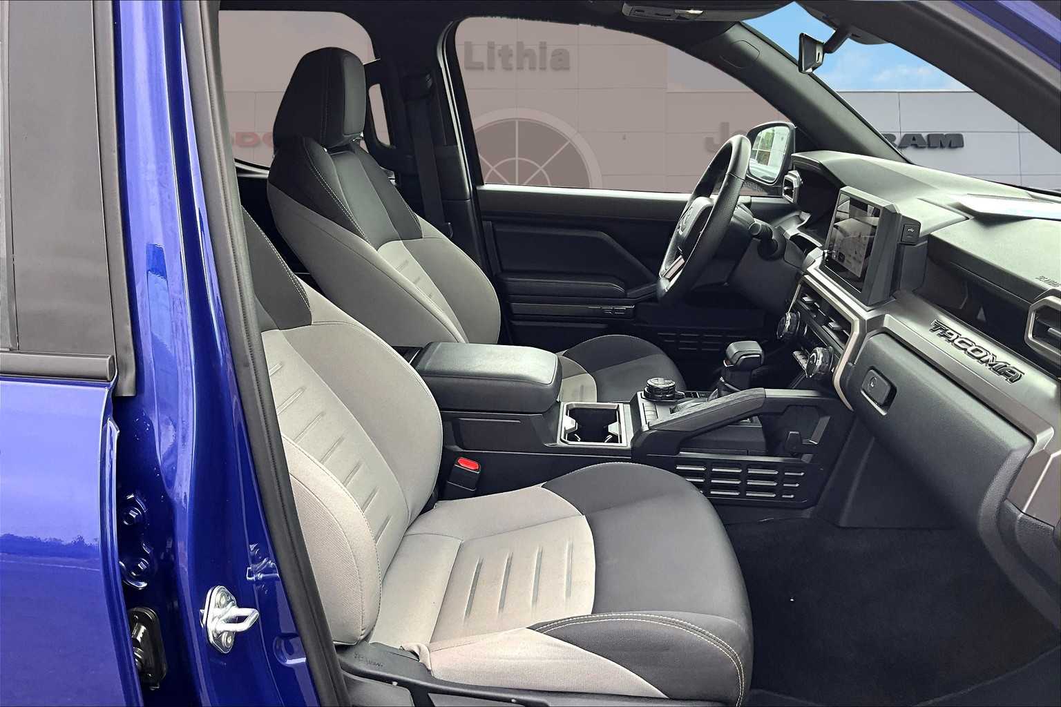 Thumbnail: 2025 Toyota Tacoma - 14