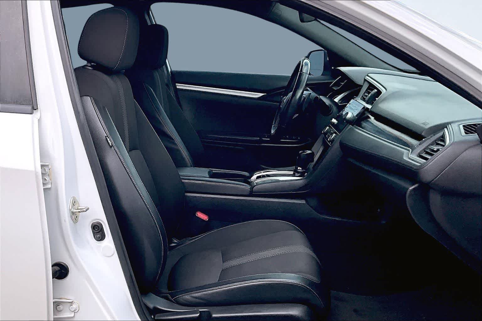 Thumbnail: 2019 Honda Civic - 14