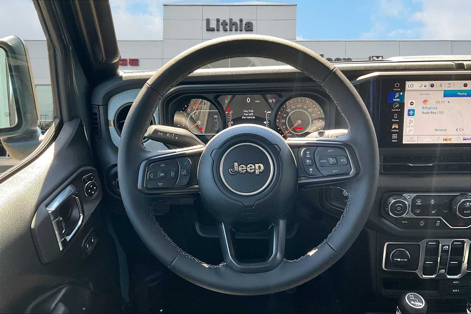 Thumbnail: 2025 Jeep Wrangler - 15