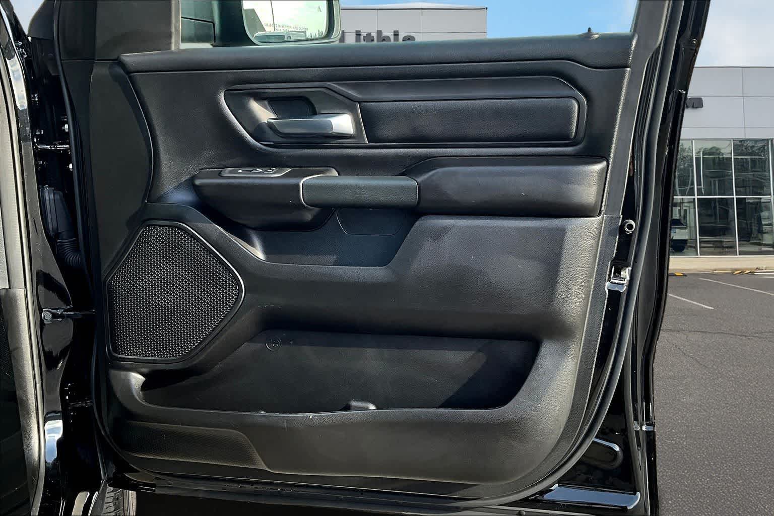 Thumbnail: 2025 RAM 1500 - 29