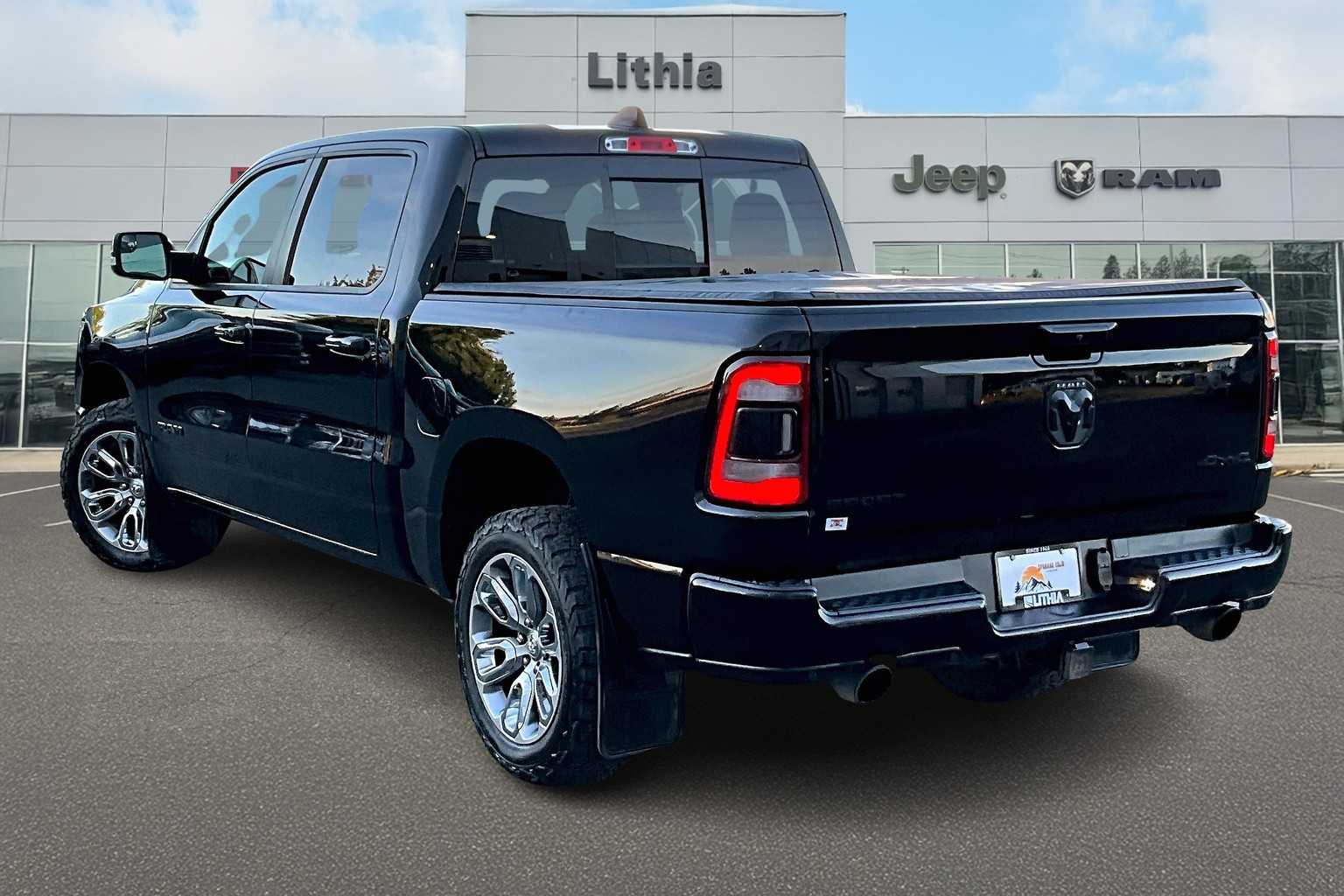 2019 Ram 1500 Sport photo 4