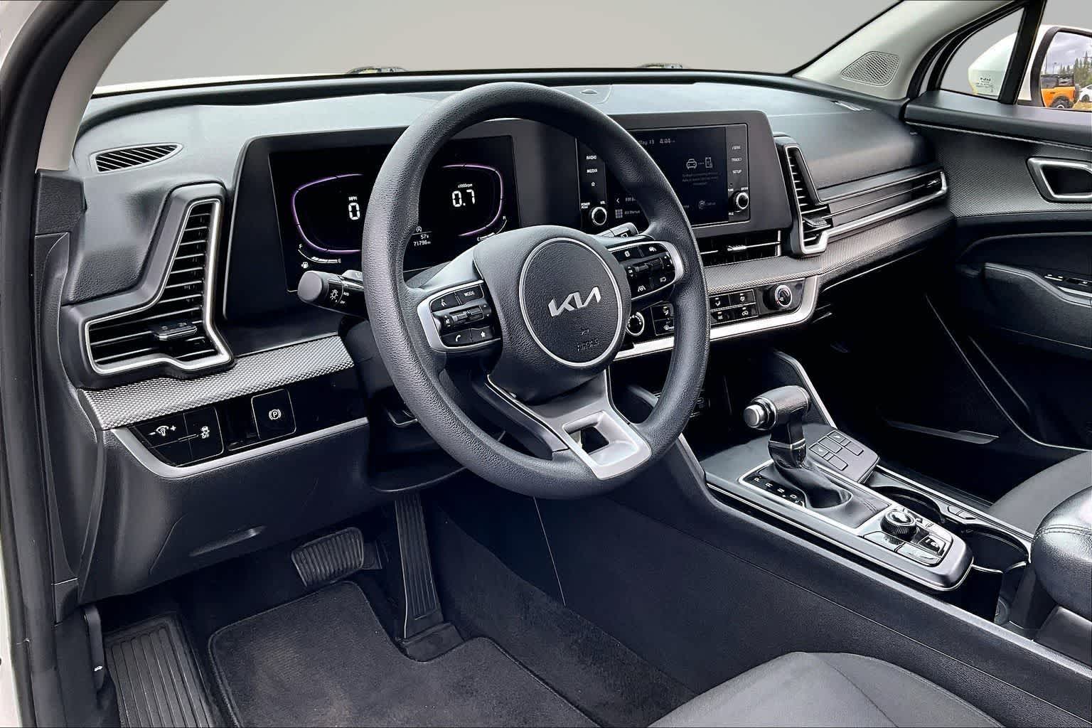 Thumbnail: 2023 Kia Sportage - 2