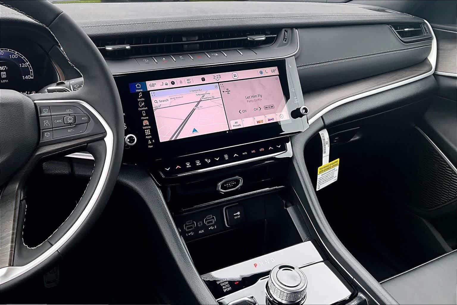 Thumbnail: 2026 Jeep Grand Cherokee - 16