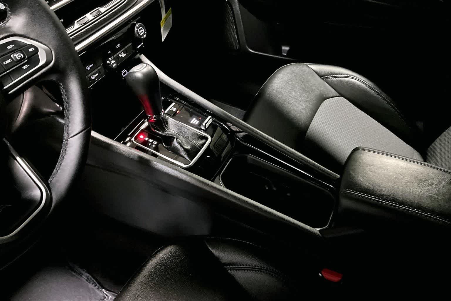 Thumbnail: 2026 Jeep Compass - 17