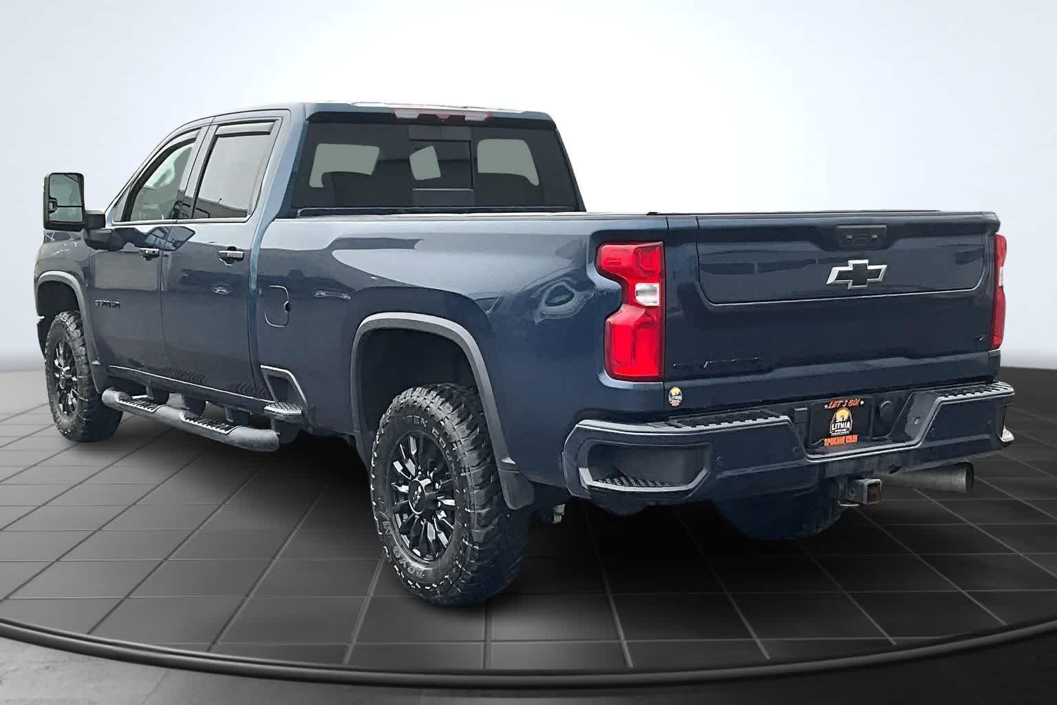 Thumbnail: 2022 Chevrolet Silverado 3500 - 4