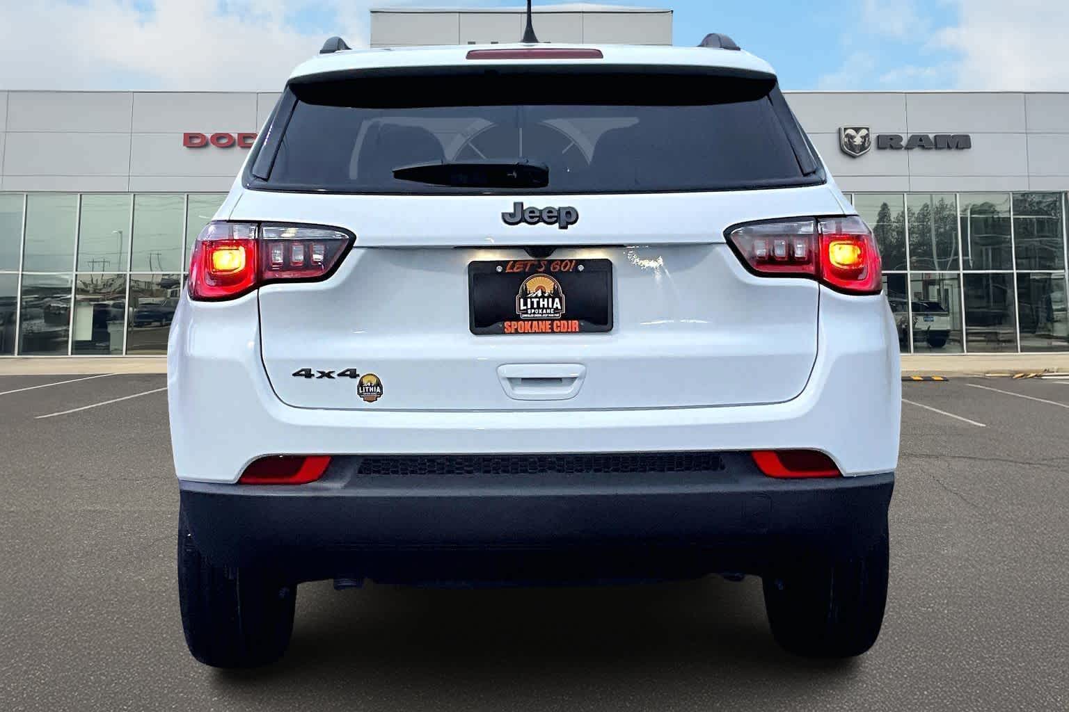 Thumbnail: 2026 Jeep Compass - 5