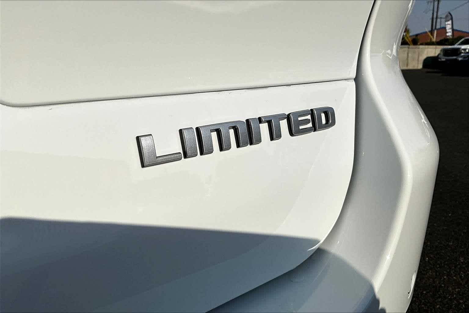 Thumbnail: 2025 Jeep Grand Cherokee L - 7